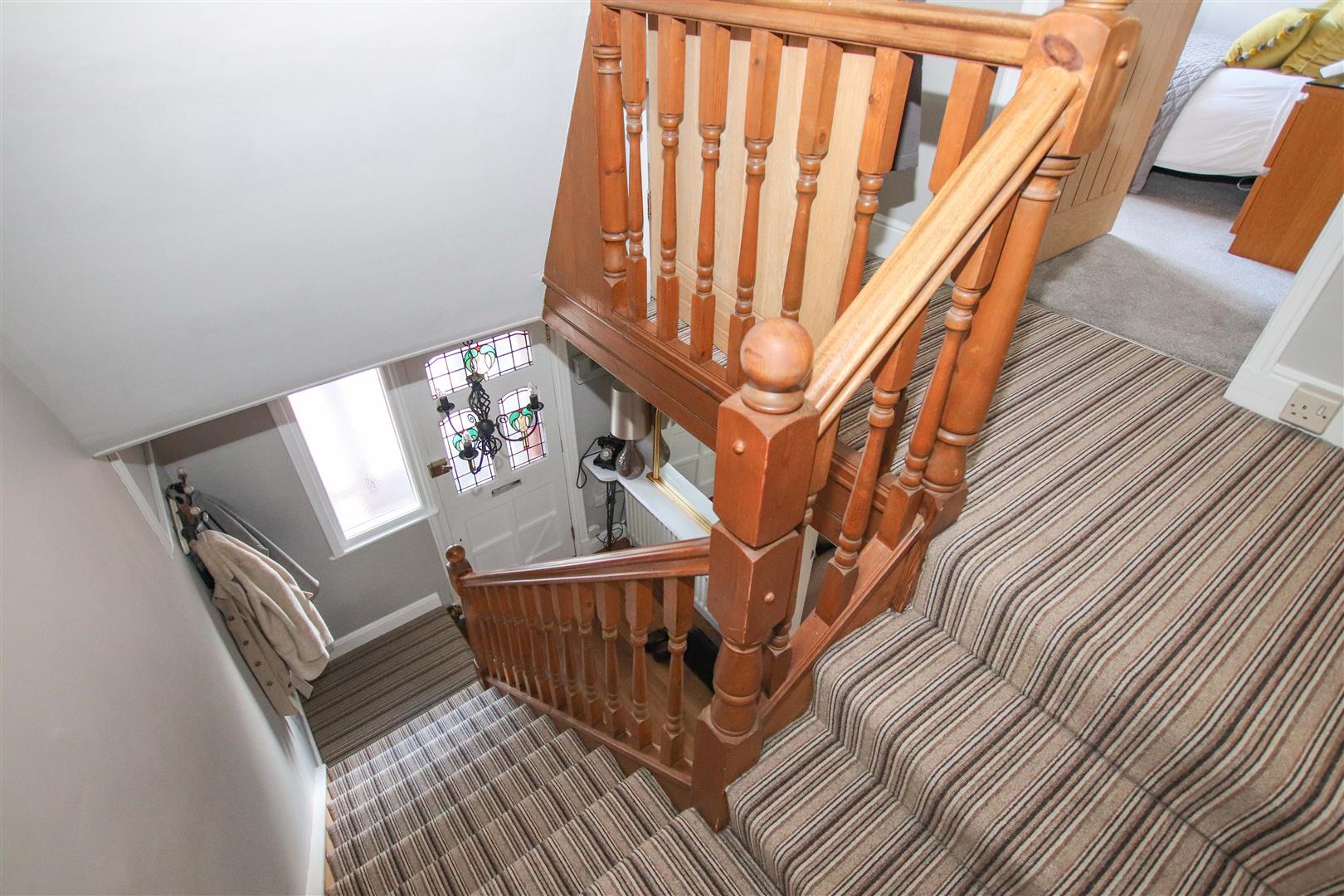 FIRST FLOOR LANDING